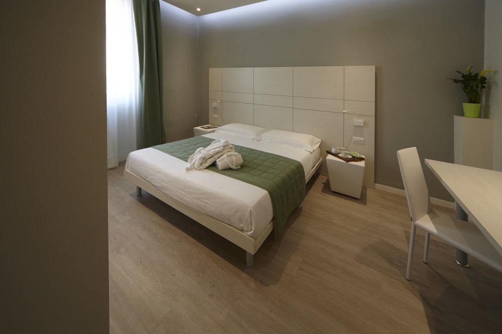 Bed & Breakfast Navigliotel 19 - & Milaan